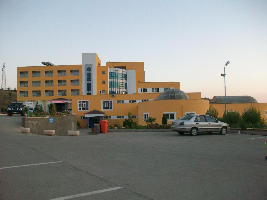 Bato Thermal Hotel Батман Екстериор снимка